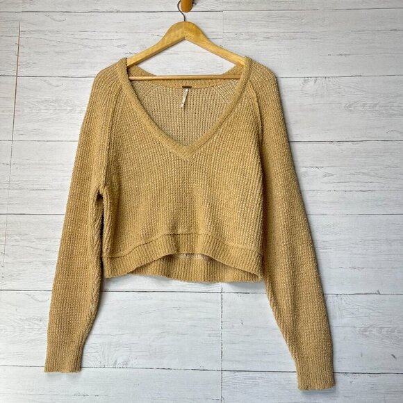Free People Sweater Womens Size XS Camel Brown V Neck Knit Cropped Pullover - Picture 1 of 15